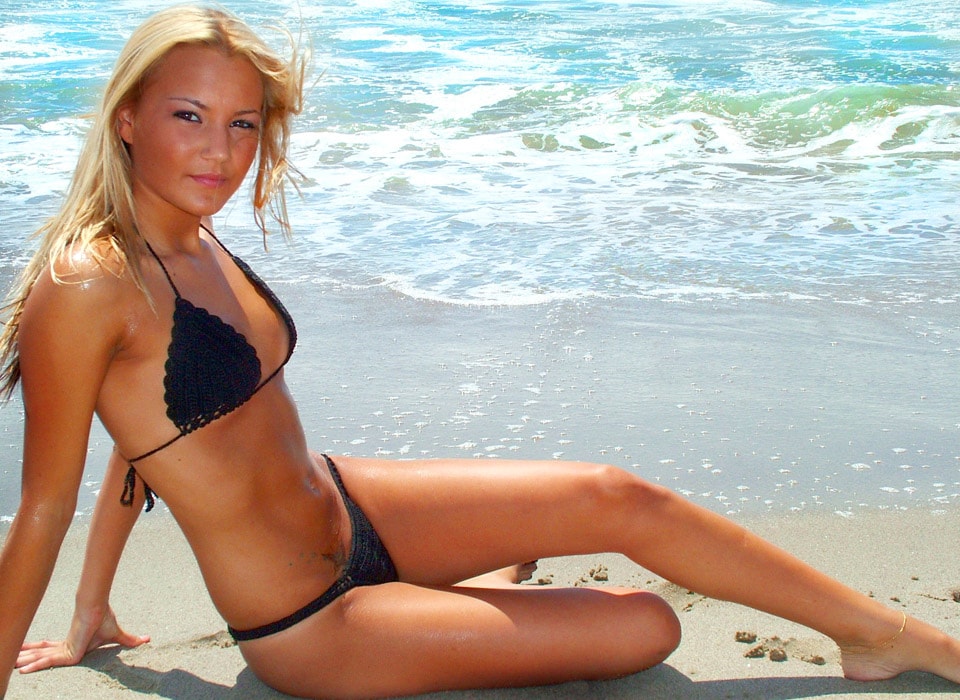 Teen Bikini Models - Swimwear Models - Beach Bikini Modelling